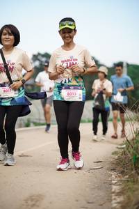 BIB: 8011, 8013
                            <button type="button" onclick="openModal(18895550)" class="btn btn-primary btn-sm float-right btn-popup" data-toggle="modal" data-target=".modal-high-quality">
                        <i class="fas fa-shopping-cart"></i> Add to Cart
                    </button>
                                            <button type="button" onclick="isThisMe(18895550, true)" class="btn btn-success btn-sm float-right btn-popup btn-isme hidden" data-toggle="tooltip" data-placement="bottom" title="นี่คือรูปของคุณใช่ไหม คลิกที่นี่เพื่อเอาเข้าอัลบั้ม">
                        <i class="fas fa-plus"></i> Add to album
                    </button>
                    <button type="button" onclick="isThisMe(18895550, false)" class="btn btn-warning btn-sm float-right btn-popup btn-isnotme hidden">
                        <i class="fas fa-ban"></i> Remove from album
                    </button>